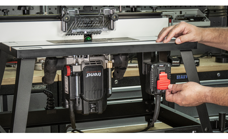 CRT-MK3 Router table and T14 router from Trend SET-CRT-T14EK 1