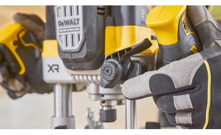 DeWALT cordless router DCW620H2-QW D-DCW620H2-QW 7